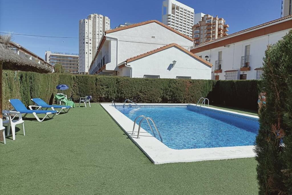 2 Bedroom Townhouse In Beautiful Gated Complex Benidorm Exteriér fotografie